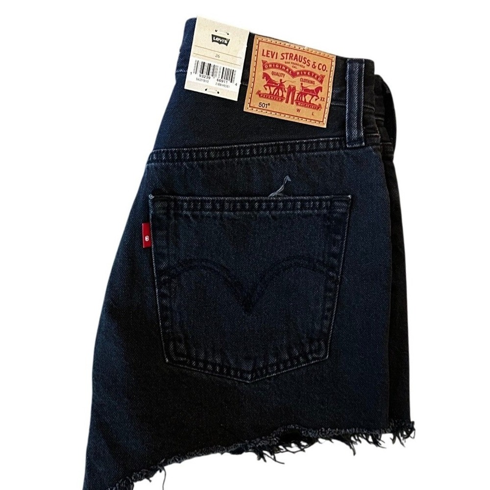 Levis 501 Black High Rise Denim Shorts With Raw Hem Women's 26 - Picture 4 of 5